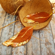 Leather feathers earrings